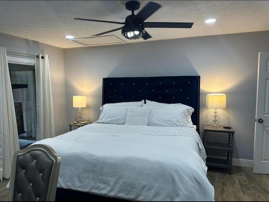 Bedroom, Interior, Recessed Lighting, Wood Texture Flooring