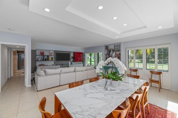 Dining room, Interior, Living room, Recessed Lighting