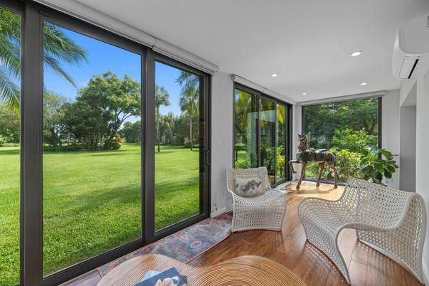 Interior, Recessed Lighting, Sun Room, Wood Texture Flooring