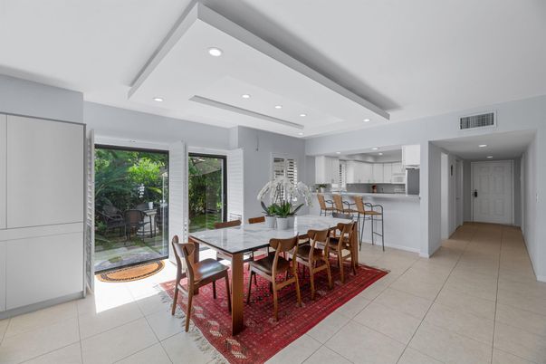 Dining room, Interior, Kitchen, Recessed Lighting