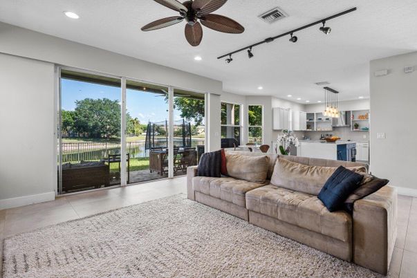 Interior, Kitchen, Living room, Pendant Lights, Recessed Lighting
