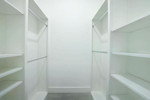 Interior, Walk-in Closets, Wood Texture Flooring
