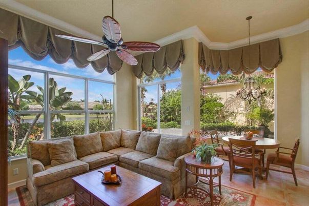 Dining room, Interior, Living room, Pendant Lights, Sun Room
