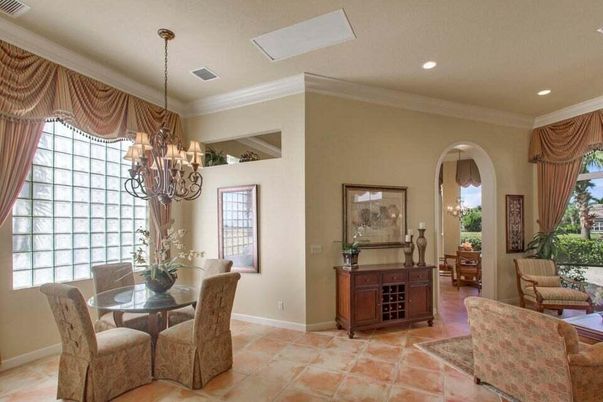 Chandelier, Dining room, Interior, Recessed Lighting