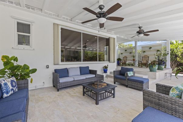 Exterior, Living room