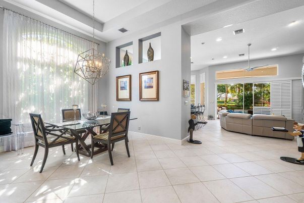 Chandelier, Dining room, Interior, Pendant Lights, Recessed Lighting