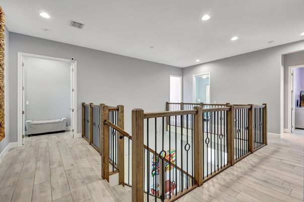 Interior, Recessed Lighting, Wood Texture Flooring