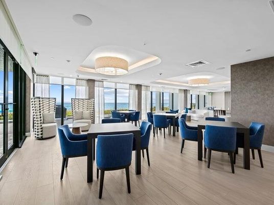 Chandelier, Dining room, Interior, Recessed Lighting, Wood Texture Flooring
