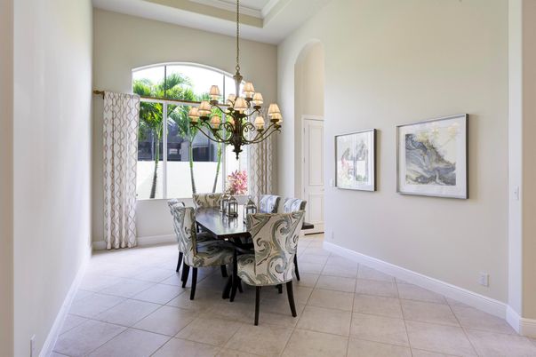 Chandelier, Dining room, Interior