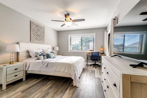 Bedroom, Home Office, Interior, Wood Texture Flooring