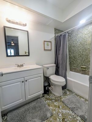 Bathroom, Interior, Recessed Lighting