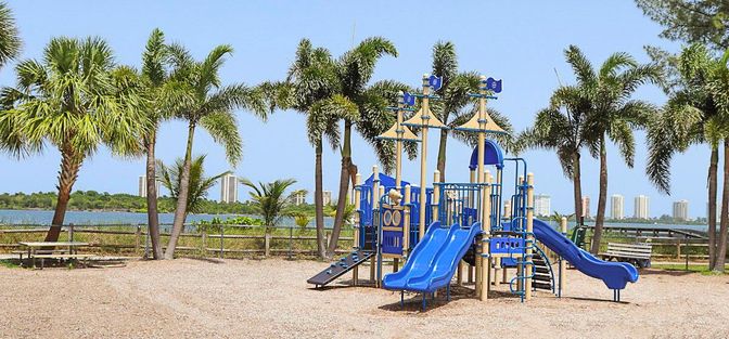Backyard, Exterior, Playground, Water