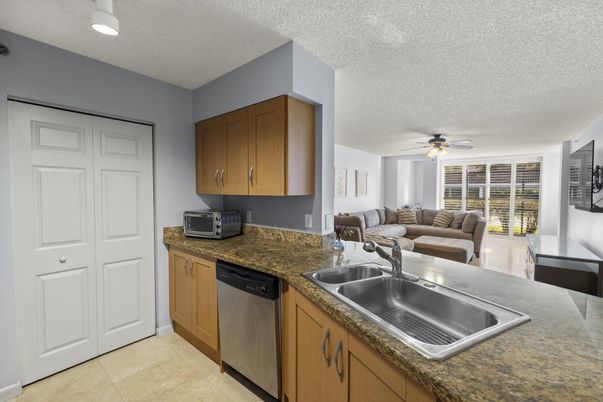 Interior, Kitchen, Living room