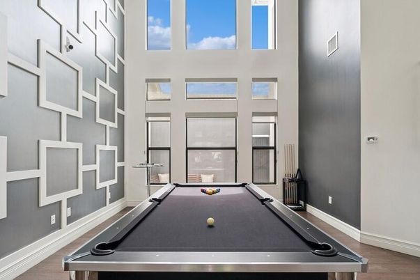 Billiard Table, Game Room, Interior, Wood Texture Flooring