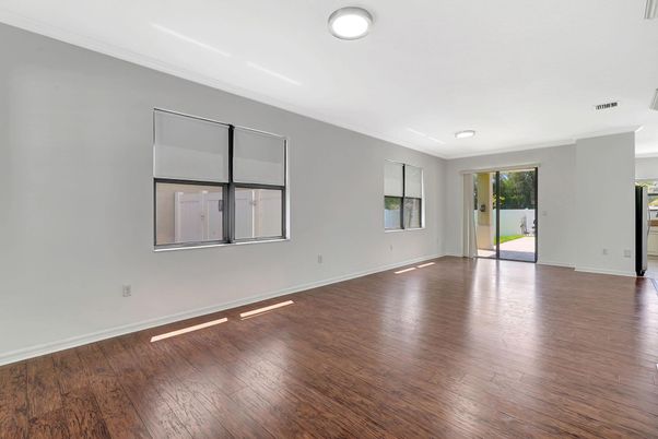 Empty room, Interior, Recessed Lighting, Wood Texture Flooring