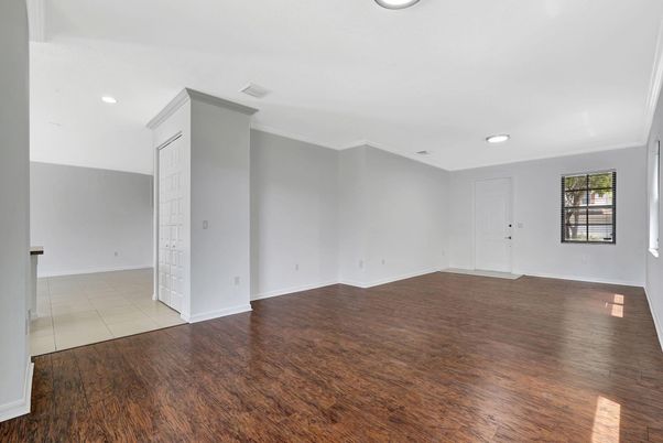 Empty room, Interior, Recessed Lighting, Wood Texture Flooring