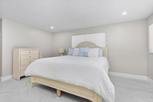 Bedroom, Interior, Marble, Recessed Lighting