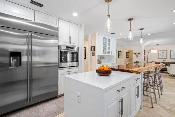 Interior, Kitchen, Pendant Lights, Recessed Lighting, Stainless Steel Appliances