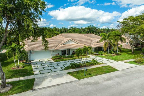 Attached, Backyard, Exterior, Facade, Ranch