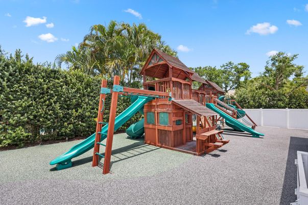 Backyard, Exterior, Playground