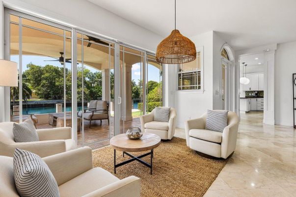 Interior, Living room, Pendant Lights