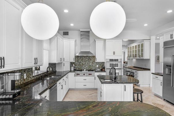 Interior, Kitchen, Pendant Lights, Recessed Lighting, Stainless Steel Appliances