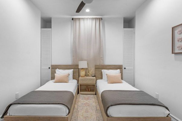 Bedroom, Interior, Recessed Lighting