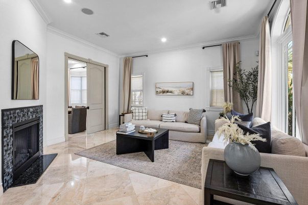 Fireplace, Interior, Living room, Recessed Lighting