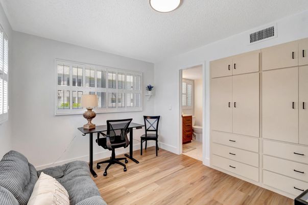 Bathroom, Home Office, Interior, Wood Texture Flooring