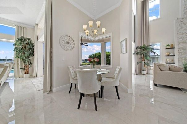 Chandelier, Dining room, Interior, Pendant Lights, Water