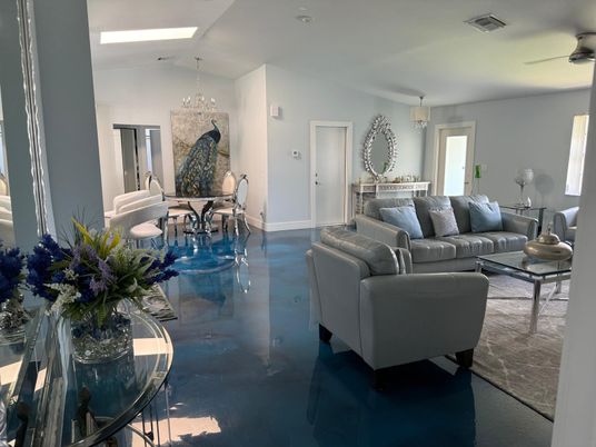 Chandelier, Dining room, Interior, Living room, Recessed Lighting
