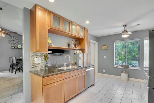 Interior, Kitchen, Recessed Lighting