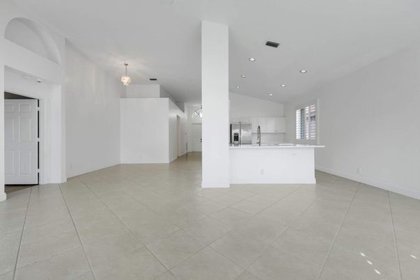 Chandelier, Empty room, Interior, Kitchen, Recessed Lighting