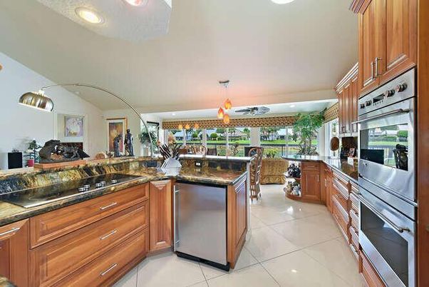Interior, Kitchen, Pendant Lights, Recessed Lighting, Stainless Steel Appliances