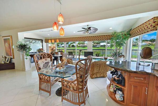 Dining room, Interior, Pendant Lights, Recessed Lighting