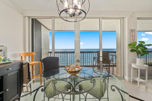 Chandelier, Dining room, Interior, Water
