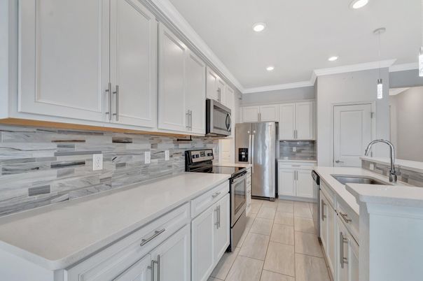 Interior, Kitchen, Pendant Lights, Recessed Lighting, Stainless Steel Appliances