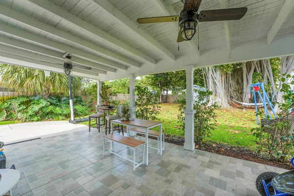 Backyard, Exterior