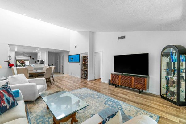 Dining room, Interior, Kitchen, Living room, Recessed Lighting, Wood Texture Flooring