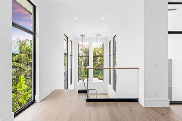 Interior, Pendant Lights, Recessed Lighting, Wood Texture Flooring