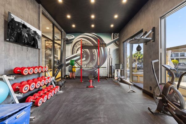 Fitness Equipment, Interior, Recessed Lighting