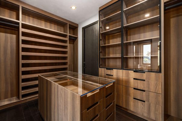 Interior, Recessed Lighting, Walk-in Closets