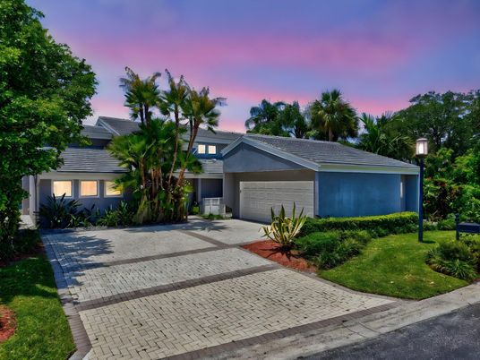 Attached, Backyard, Exterior, Facade, Ranch