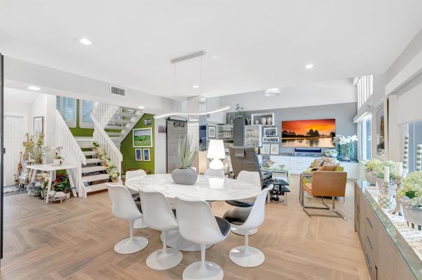 Dining room, Interior, Living room, Pendant Lights, Recessed Lighting, Wood Texture Flooring