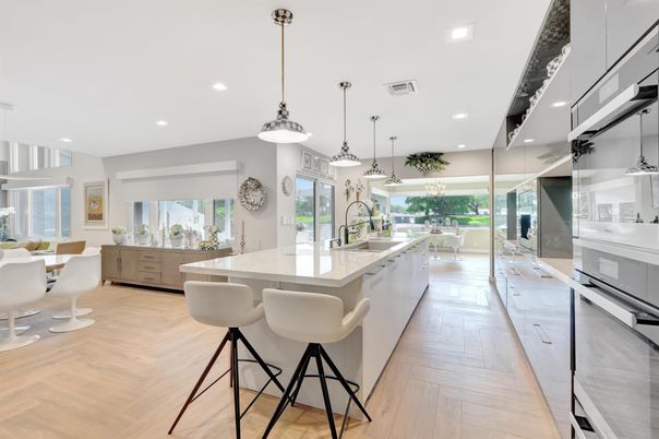 Dining room, Interior, Kitchen, Pendant Lights, Recessed Lighting, Wood Texture Flooring