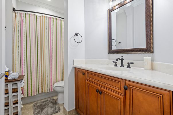 Bathroom, Interior, Recessed Lighting