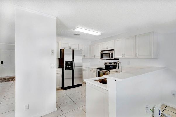 Interior, Kitchen, Stainless Steel Appliances
