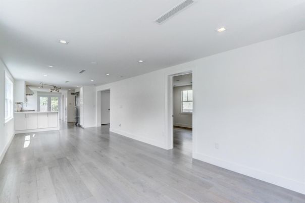 Empty room, Interior, Recessed Lighting, Wood Texture Flooring