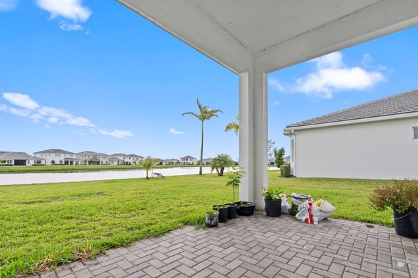 Backyard, Exterior, Water
