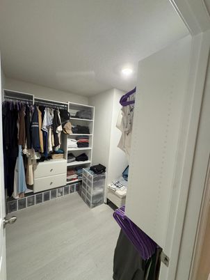 Interior, Recessed Lighting, Walk-in Closets